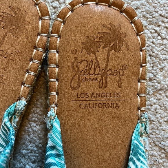 JELLYPOP Tropical Palm Leaf Green & White Slip On Sandals size 6.5 Beach/Summer - Picture 6 of 9